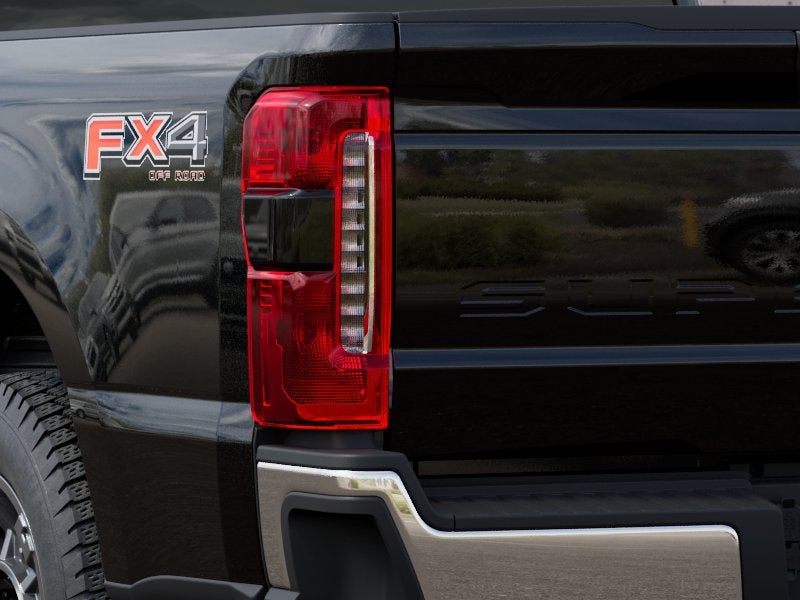 2027 Ford Super Duty F-350® XLT